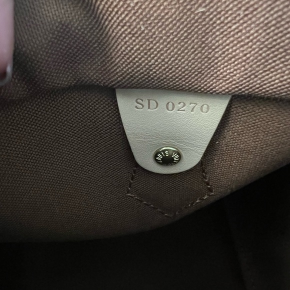Sold! Louis Vuitton Speedy 25 - Picture 8 of 15